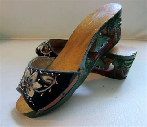 Vintage Tiki Shoes 